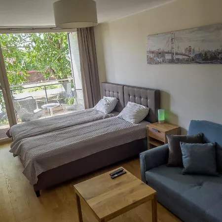 Sunny Aisa Apartment *