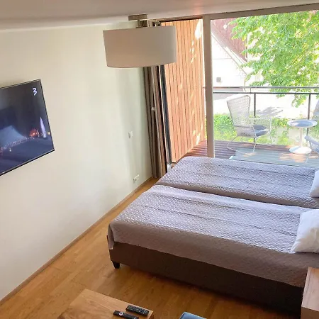 Sunny Aisa Apartment *